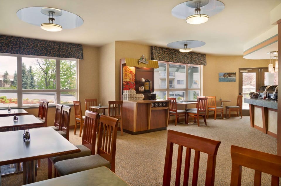 Coffee shop