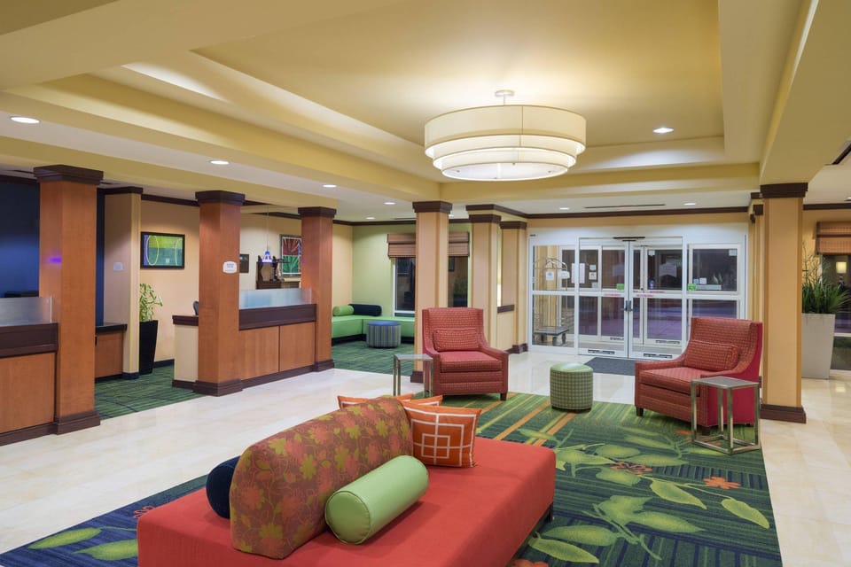 Fairfield by Marriott Inn & Suites Huntingdon Route 22/Raystown Lake Hotel in Allegheny River