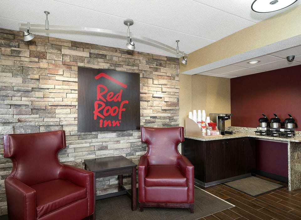 Red Roof Inn Toledo - Maumee Hotel in Maumee