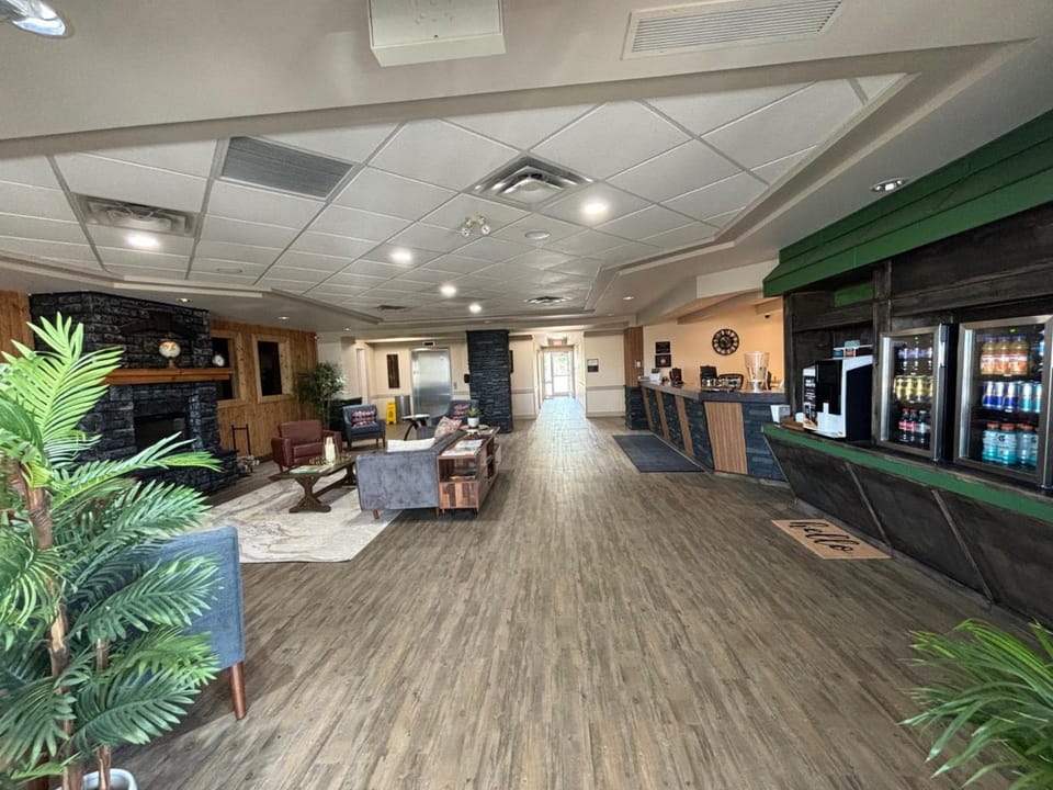 Ramada by Wyndham Estevan Hotel in Saskatchewan