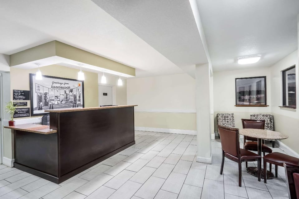 Super 8 By Wyndham Dandridge Hotel in Dandridge