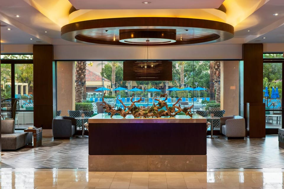 Bar/lounge