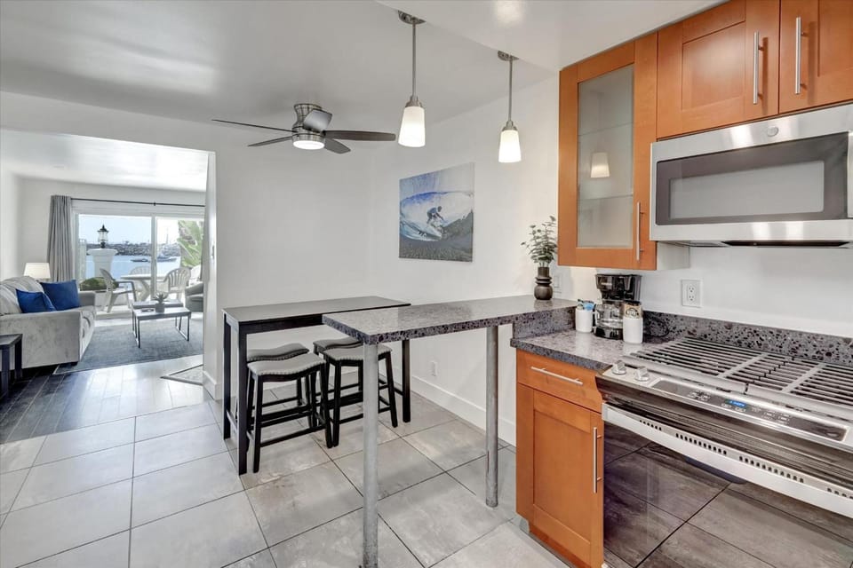 Oceanside Marina Suites - A Waterfront Hotel Hotel in Oceanside