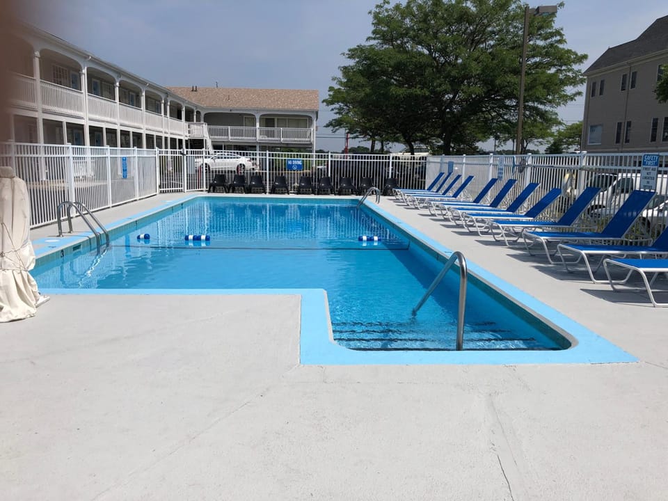 Travelodge by Wyndham Cape Cod Area Hotel in West Dennis