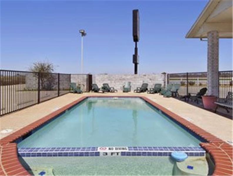 Summit Inn Hempstead Motel in Texas