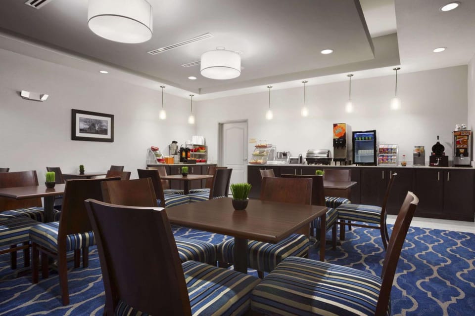Hawthorn Suites by Wyndham San Angelo Hotel in San Angelo