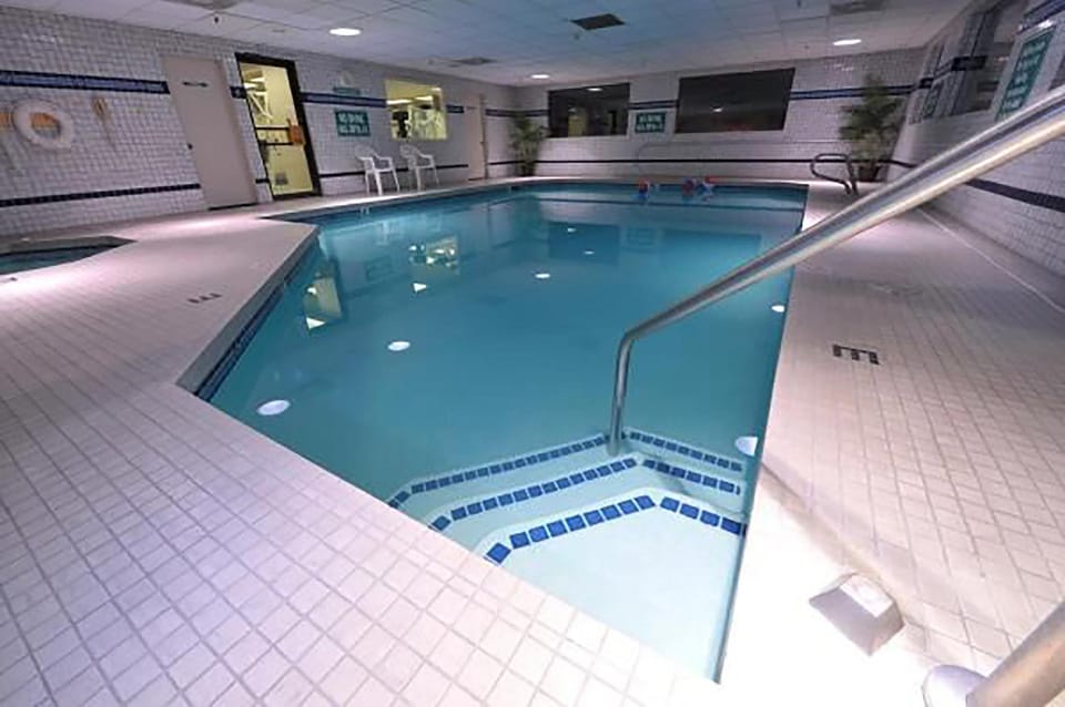 Shilo Inn Suites Hotel - Nampa Suites Hotel in Nampa