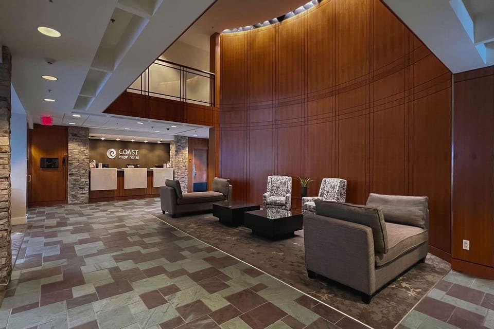 Coast Capri Hotel Hotel in Kelowna