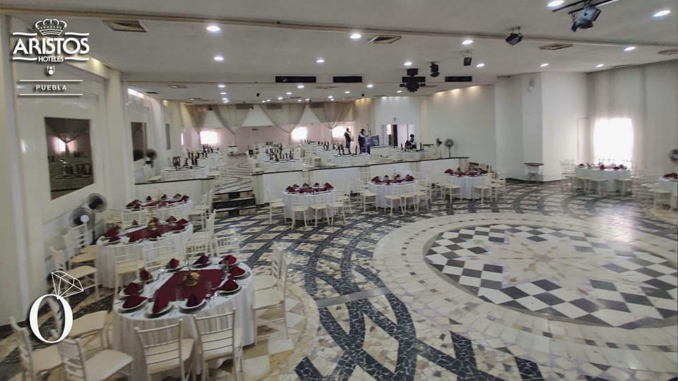 Aristos Puebla Hotel in Puebla