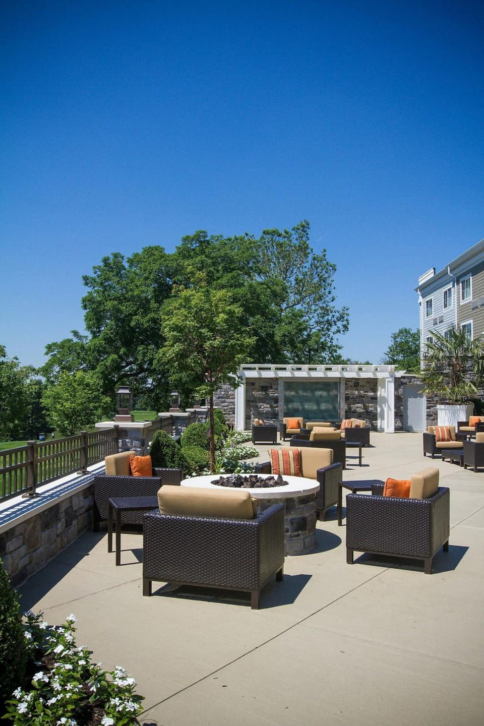 Courtyard by Marriott Philadelphia Springfield Hotel in Pennsylvania
