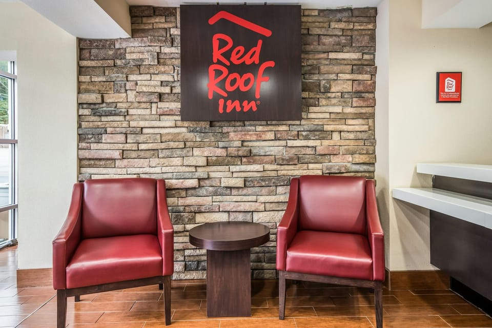 Red Roof Inn Caryville Hotel in Caryville