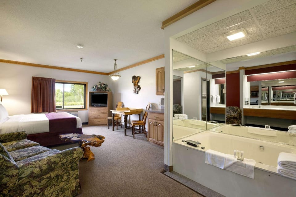 Suite room