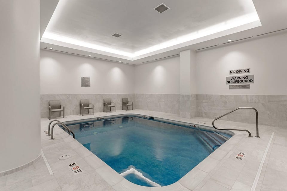 Courtyard by Marriott Columbus Easton Hotel in Easton