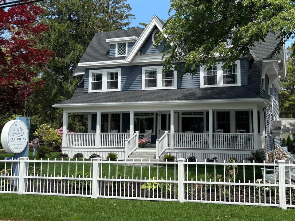 Harbor Inn Inn in Kennebunkport
