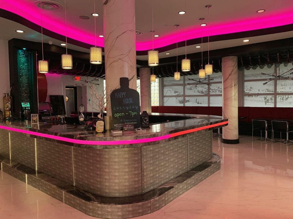 The Streamline Hotel - Daytona Beach Hotel in Florida