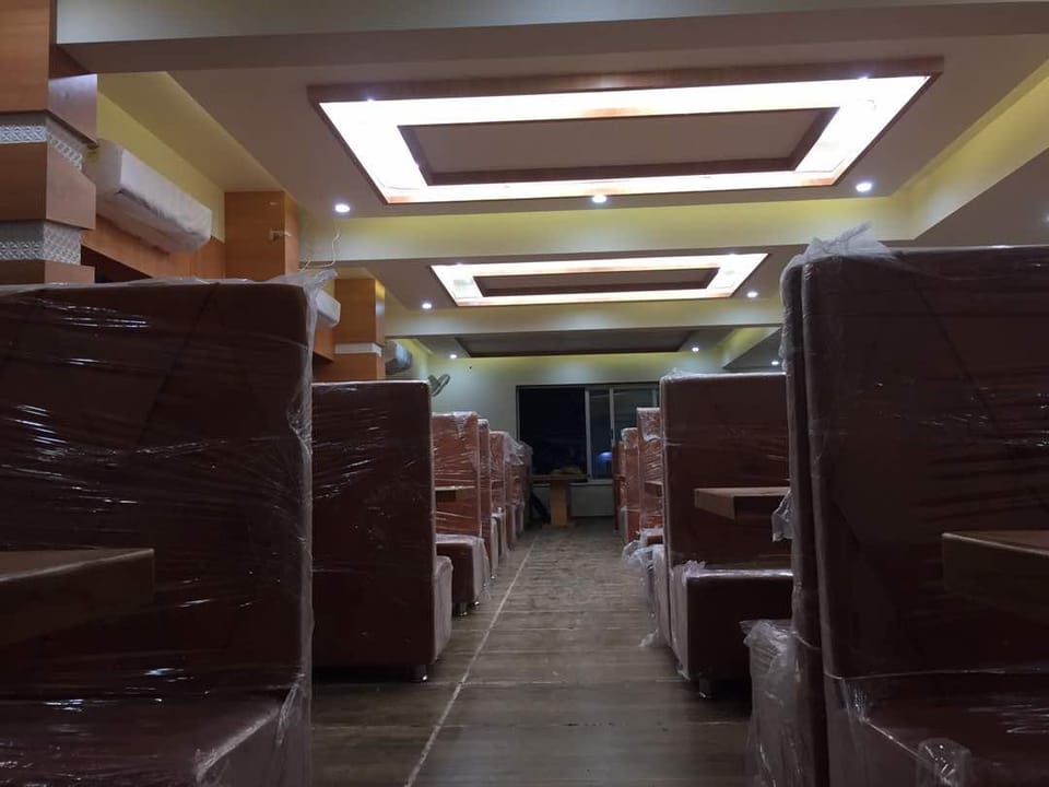 Hotel The Grand Dwarika Capsule hotel in Gujarat