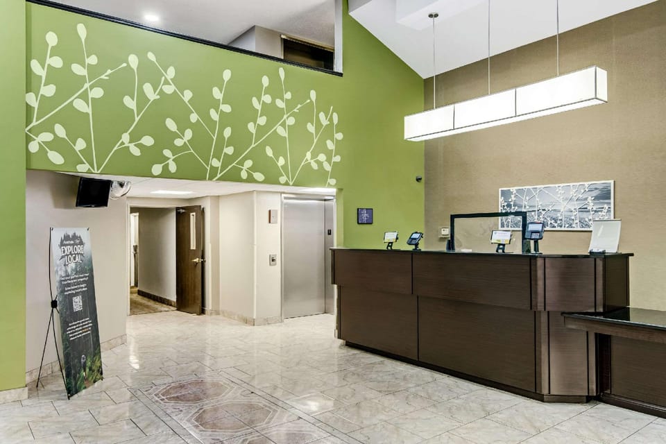 Sleep Inn near I-80 and I-94 Hotel in Illinois