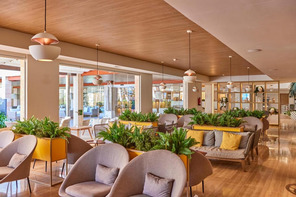 Bar/lounge