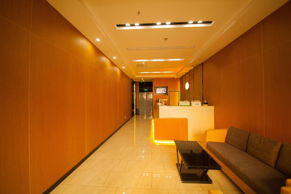 Rest Hotel (Leqing Hongqiao Bus Station) Hotel in Zhejiang