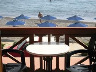 Flisvos Rooms Hotel in Plakias