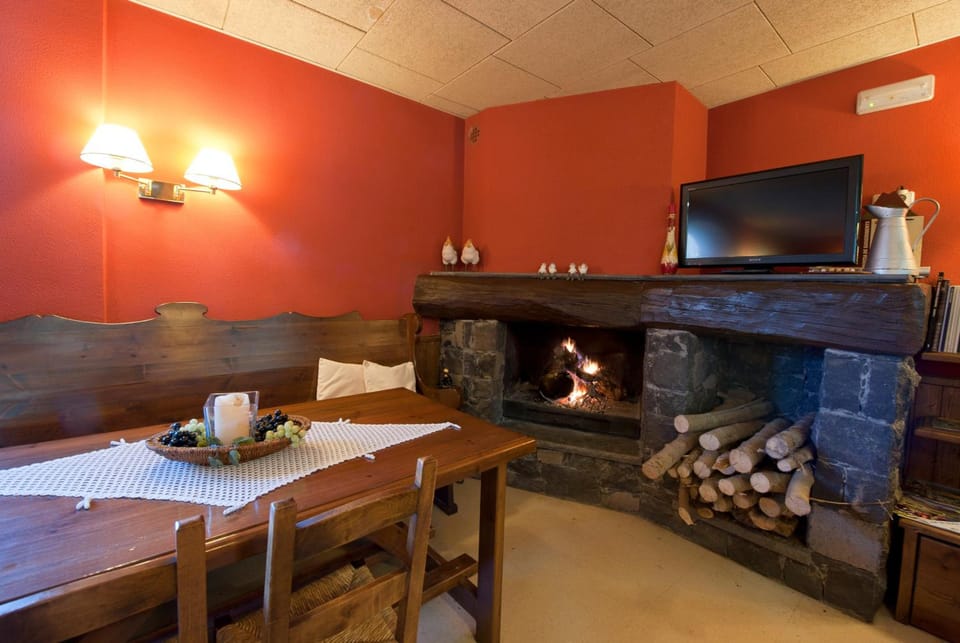 Hotel Can Blanc Hotel in Olot