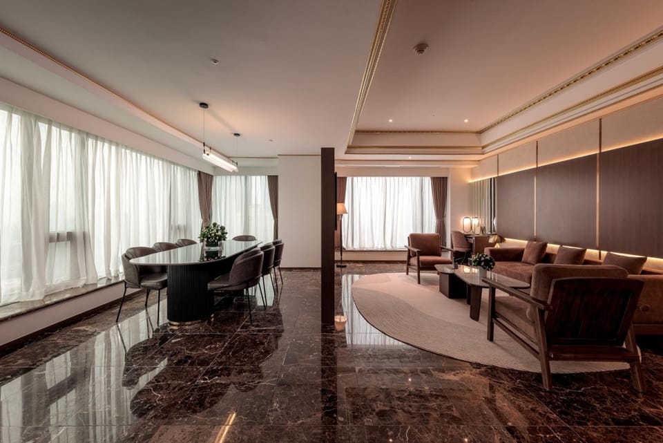 Grand Plaza Hotel Hanoi  Hotel in Laos