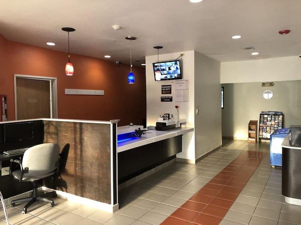 Motel 6 Hotel in Woodway
