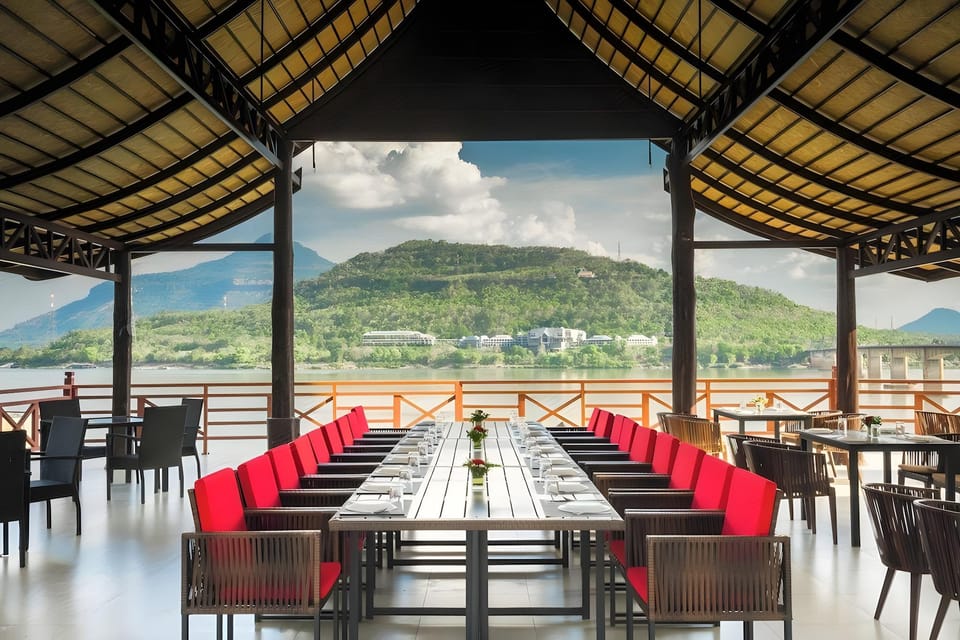Champasak Grand Hotel Hotel in Laos