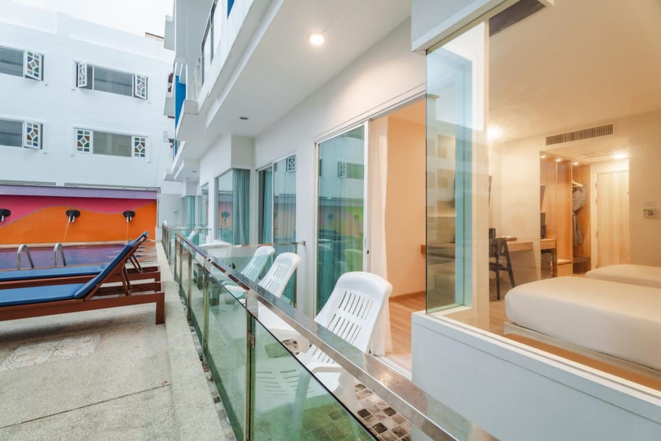 BaumanCasa Beach Hotel Resort in Karon