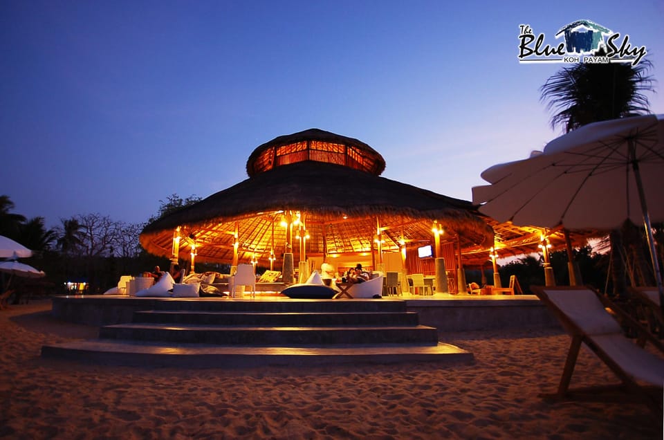 The Blue Sky Resort@ Koh Payam Resort in Ko Phayam