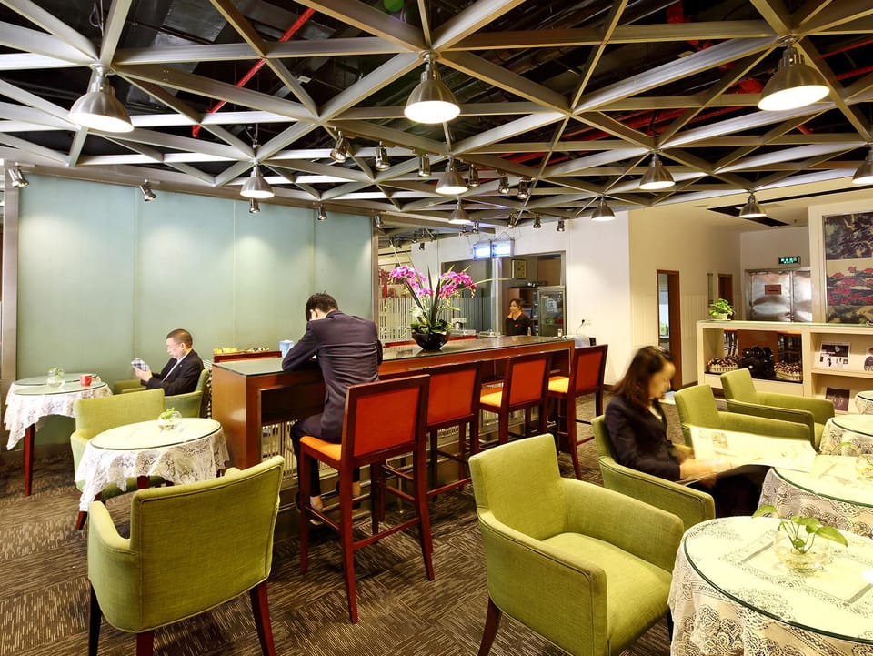 Yanjiang East Garden Inn Inn in Guangzhou