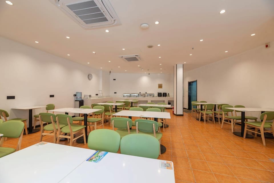 GreenTree Inn Jinan Shanda RD Hotel in Shandong