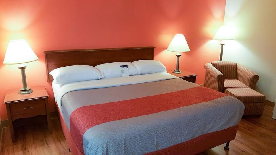 Motel 6 Hotel in Maryland Heights