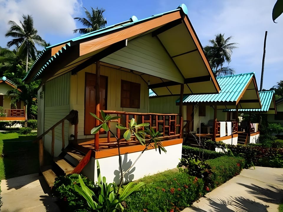 Green Cottage Beach Resort Resort in Koh Chang Tai