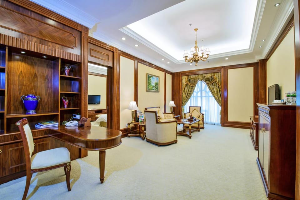 Jiangmen Gladden Hotel Hotel in Guangzhou