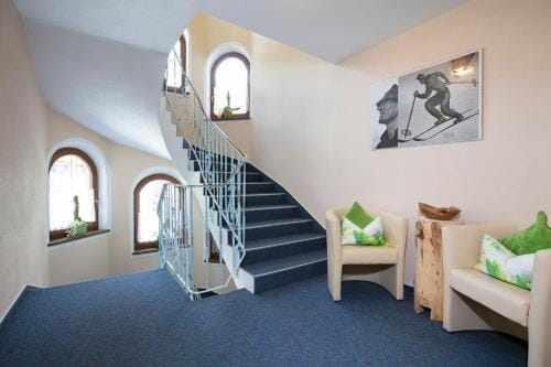 Garni Vierjahreszeiten Hotel in Soelden
