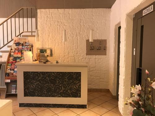 Hotel Alpes Cevennes Hotel in Valence