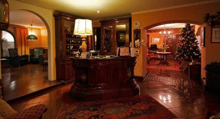 Hotel Arnaldo Aquila d'Oro Hotel in Emilia-Romagna