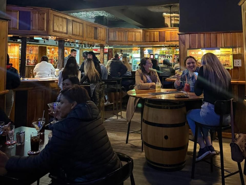 Bar/lounge