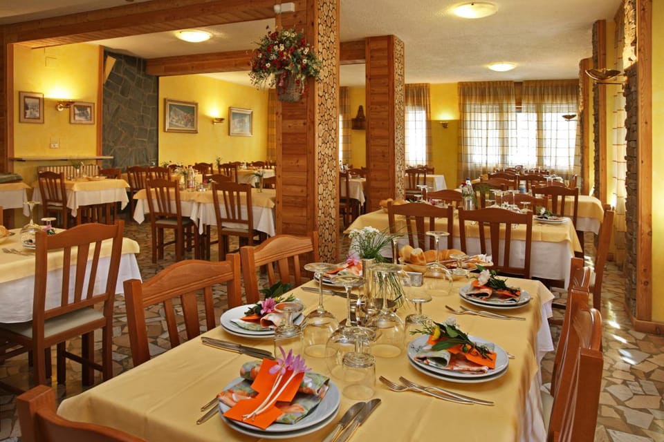 Hotel Holiday Debili Hotel in Sauze d'Oulx