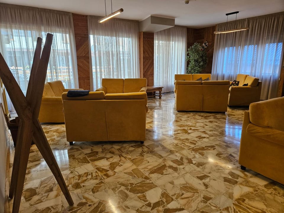 Hotel Holiday Debili Hotel in Sauze d'Oulx