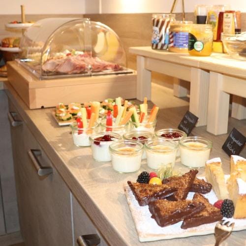 Hotel Garni Mowe am See Hotel in Prien am Chiemsee