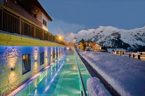 Hotel Petersboden Hotel in Lech