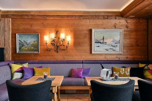 Hotel Petersboden Hotel in Lech