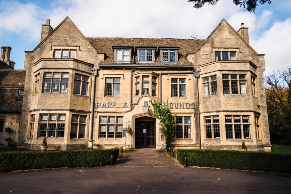 The Hare & Hounds Hotel Hotel in Stroud District