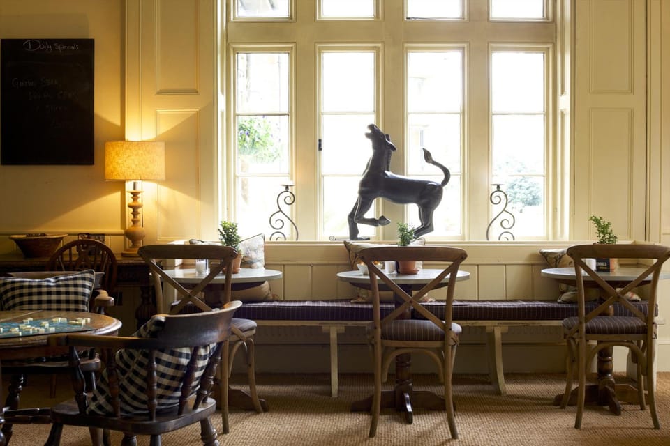 The Hare & Hounds Hotel Hotel in Stroud District