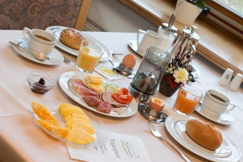Hotel & Gasthof Hubertushohe - Ihr Hotel fur Urlaub mit Hund Hotel in Schmallenberg