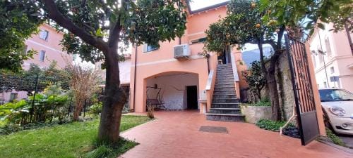 CASA LUIGIA ROOMS MTB in FINALBORGO Bike room tour ebike trekking Hotel in Finale Ligure