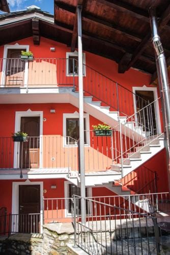 B&B La Maison D' Amelie Camere e Appartamenti Hotel in Aosta Valley, Italy