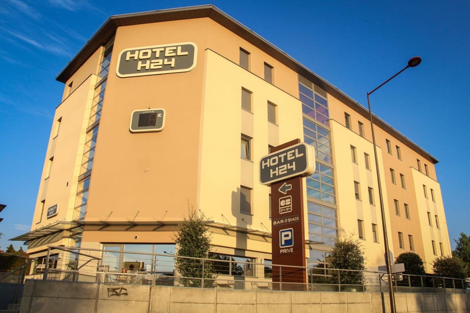 H24 HOTEL Hotel in Le Mans